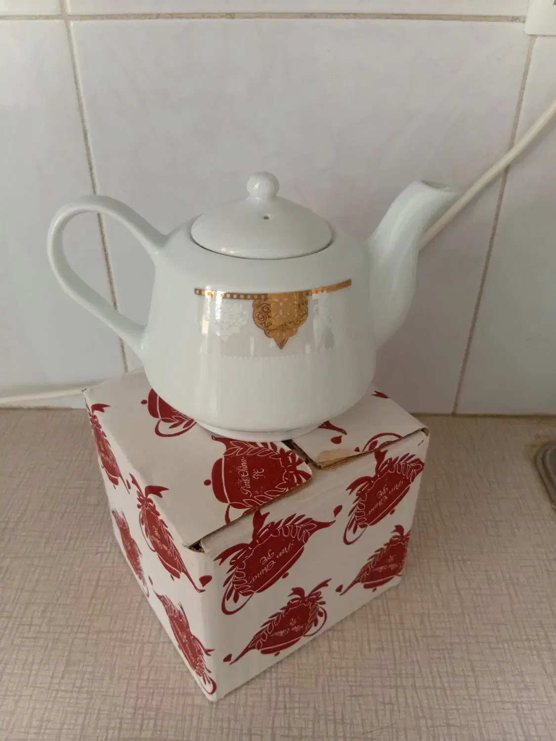 قوری وپیاله نو|قوری، کتری، قهوه‌ساز دستی|ملایر, |دیوار