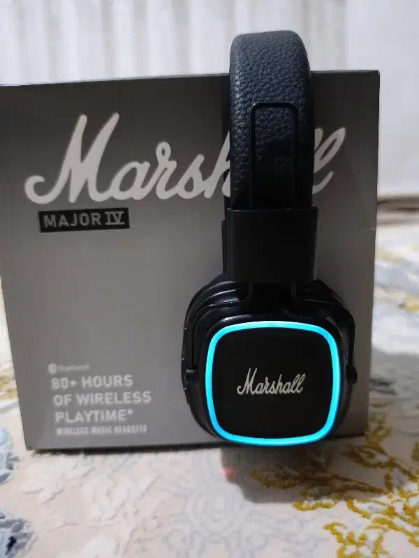 Marshall یه عدد هدفون|لوازم جانبی موبایل و تبلت|ارومیه, |دیوار