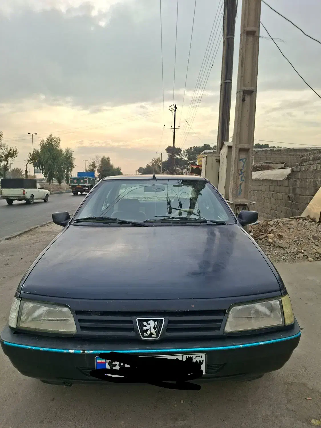 پژو ۴۰۵ جی ال آی|خودرو سواری و وانت|اصفهان, شفق|دیوار