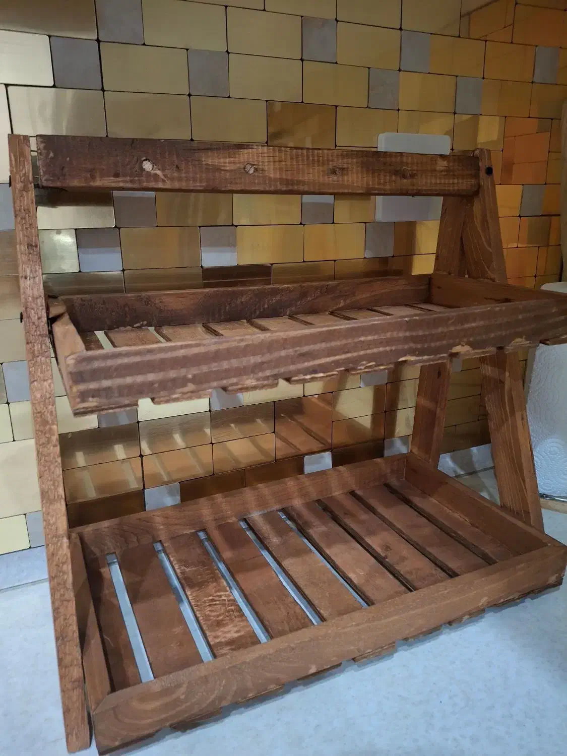 استند|آب‌چکان و نظم‌دهنده ظروف|قم, نیروگاه|دیوار