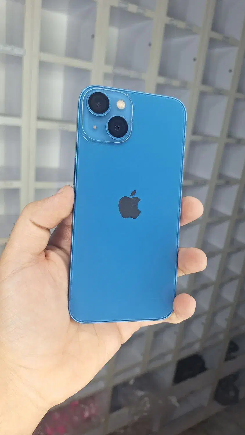 اپل iPhone 13 با حافظهٔ ۱۲۸ گیگابایت|موبایل|ورامین, ورامین|دیوار