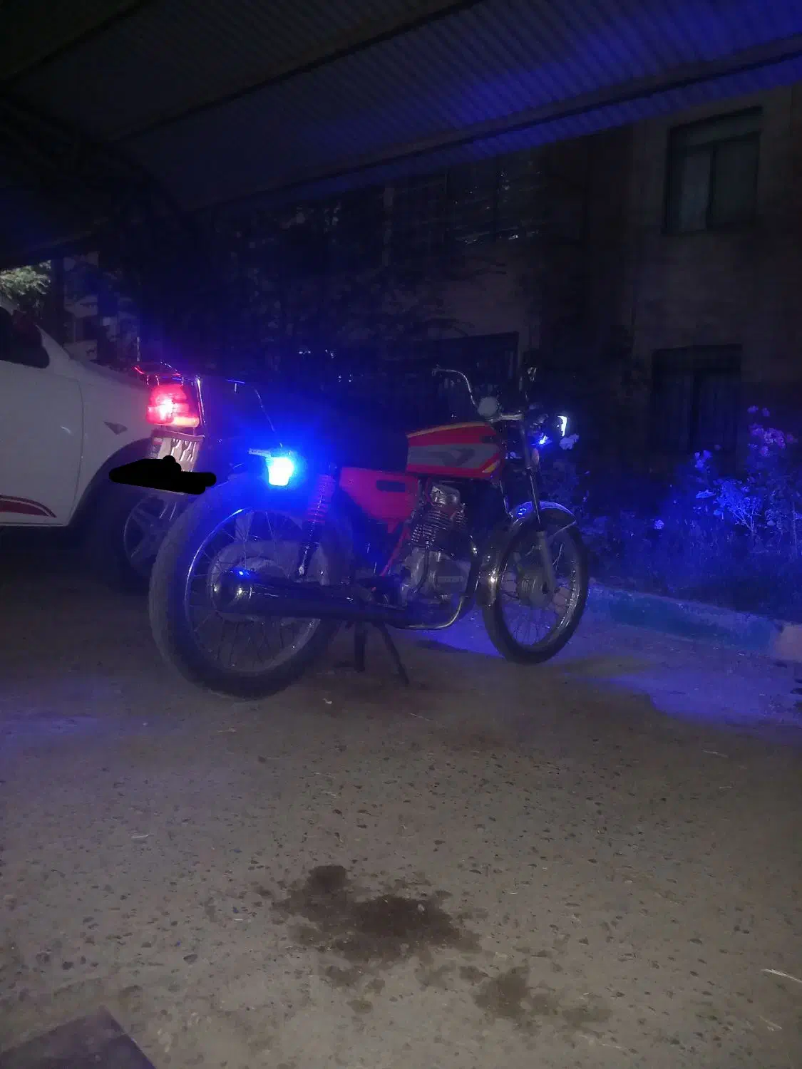 هوندا ونوس ۱۲۵ (معاوضه) مدارک تکمیل به نام|موتورسیکلت|کرج, شهرک کوثر|دیوار