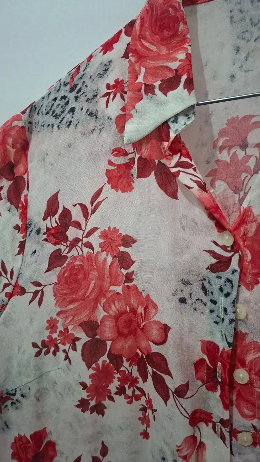 شومیز تابستانی|لباس|رشت, سعدی (تختی)|دیوار