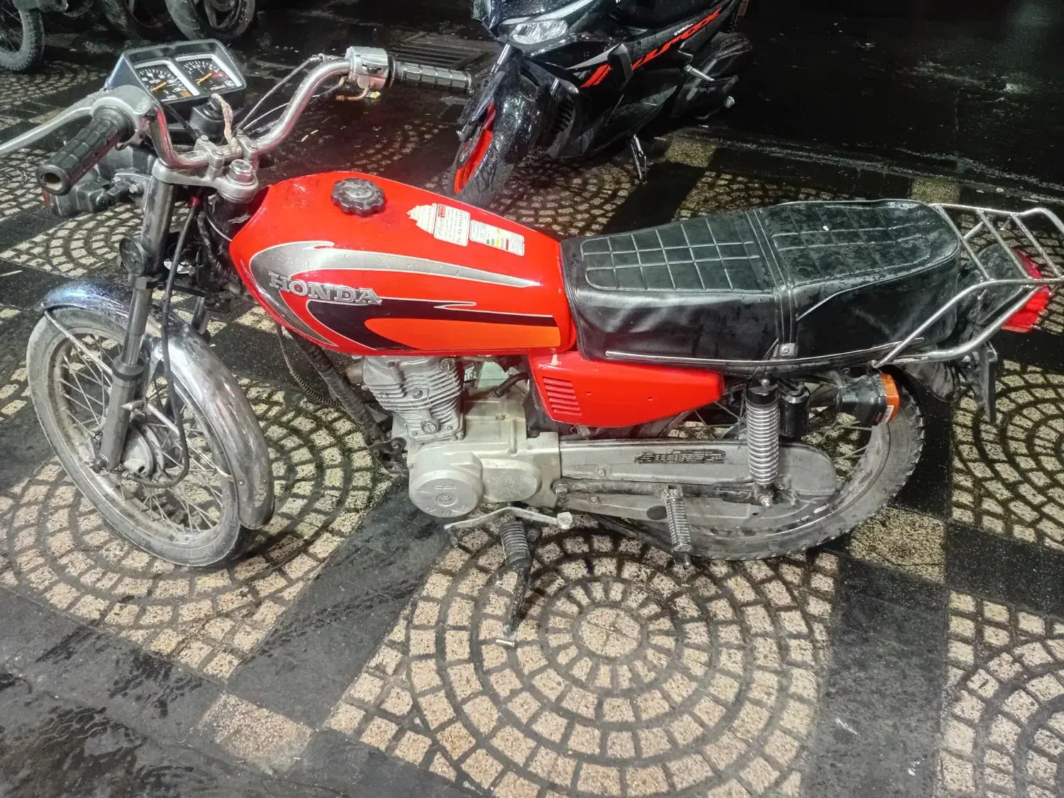 هوندا ۱۲۵|موتورسیکلت|تهران, امام زاده حسن|دیوار