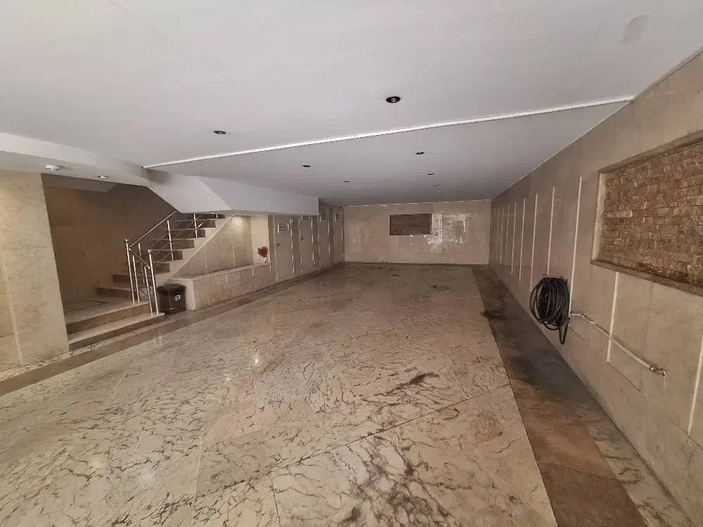 ۱۰۰ متر تک واحدی نوبخت