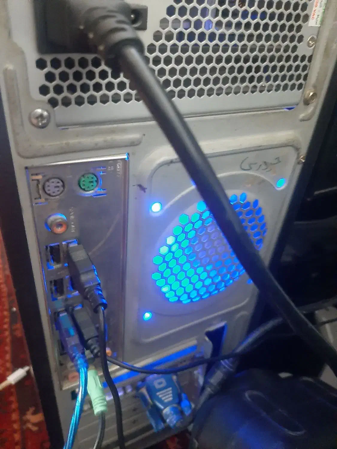 کامپیوتر خانگی|رایانه رومیزی|زابل, |دیوار