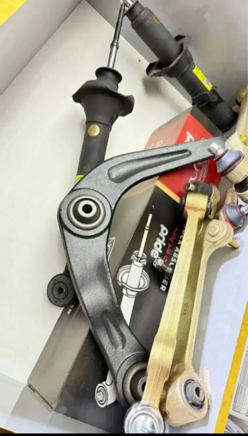 کمک پلوس لنت بلبرینگ جعبه فنر موجگیر  ضمانت 1سال|قطعات یدکی و لوازم جانبی|مشهد, شهید قربانی|دیوار