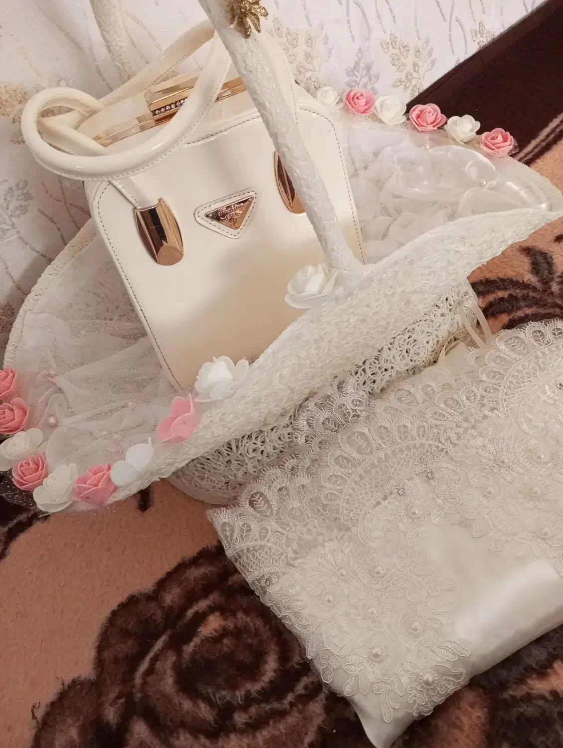 سبد|کیف، کفش، کمربند|مراغه, |دیوار