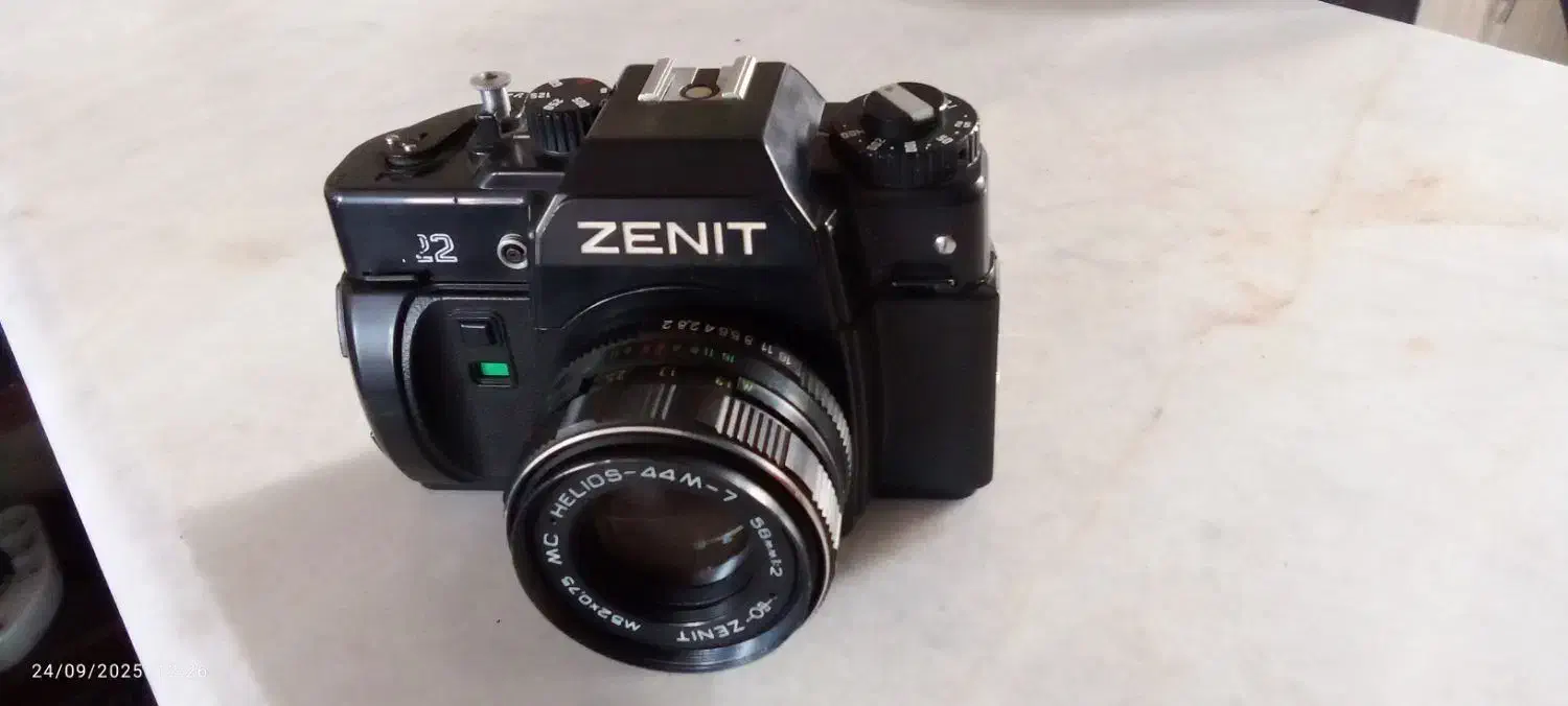 دوربین عکاسی عتیقه روسی|کلکسیون اشیاء عتیقه|جهرم, |دیوار