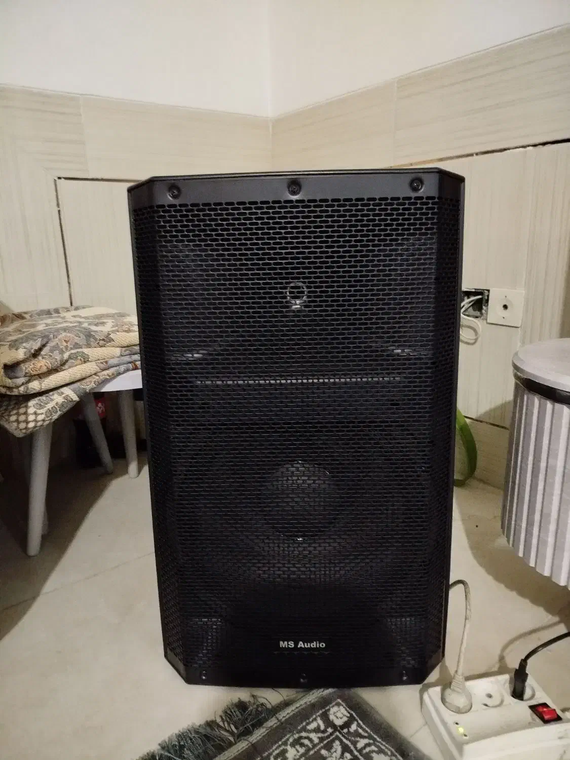 باند مناسب باغ دیجی و|سیستم صوتی خانگی|نجفآباد, قلعه سفید|دیوار