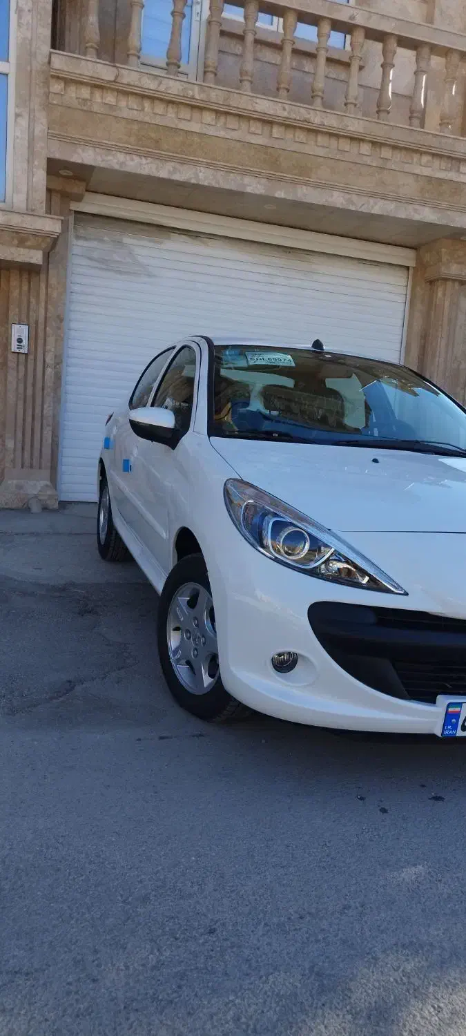 207 اتوماتیک سقف فلزی|خودرو سواری و وانت|ایوان, |دیوار