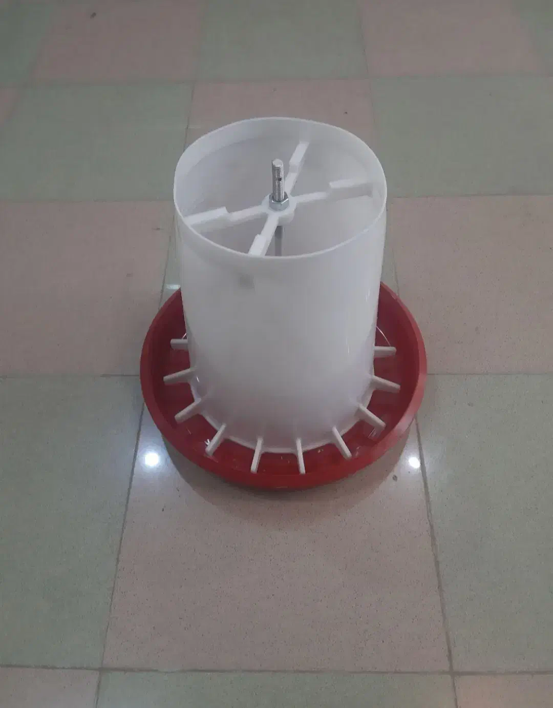 اب خوری. دان خوری|لوازم جانبی حیوانات|بانه, |دیوار