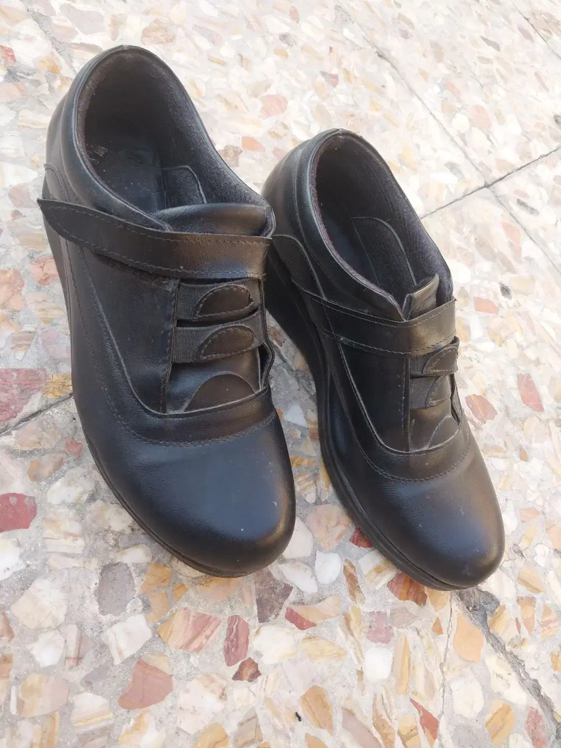 کفش در حد نو شیک|کیف، کفش، کمربند|ایذه, |دیوار