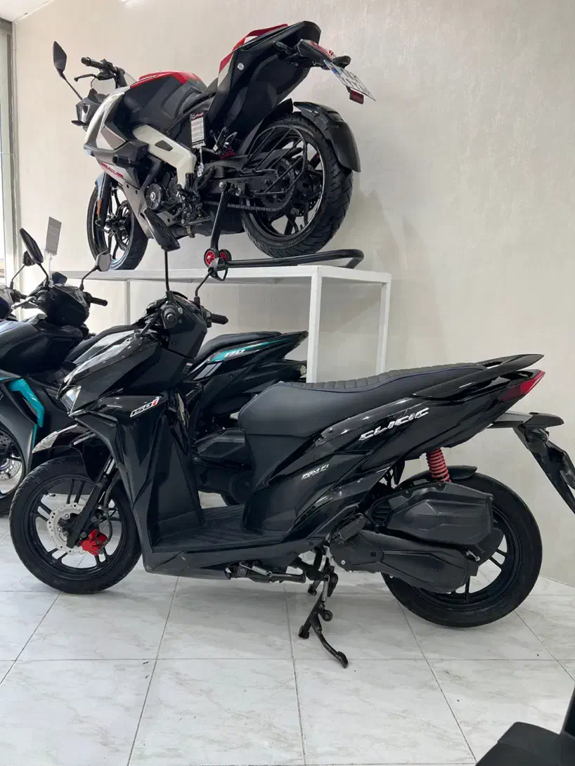 طرح کلیک مدل ۱۴۰۱|موتورسیکلت|کازرون, |دیوار