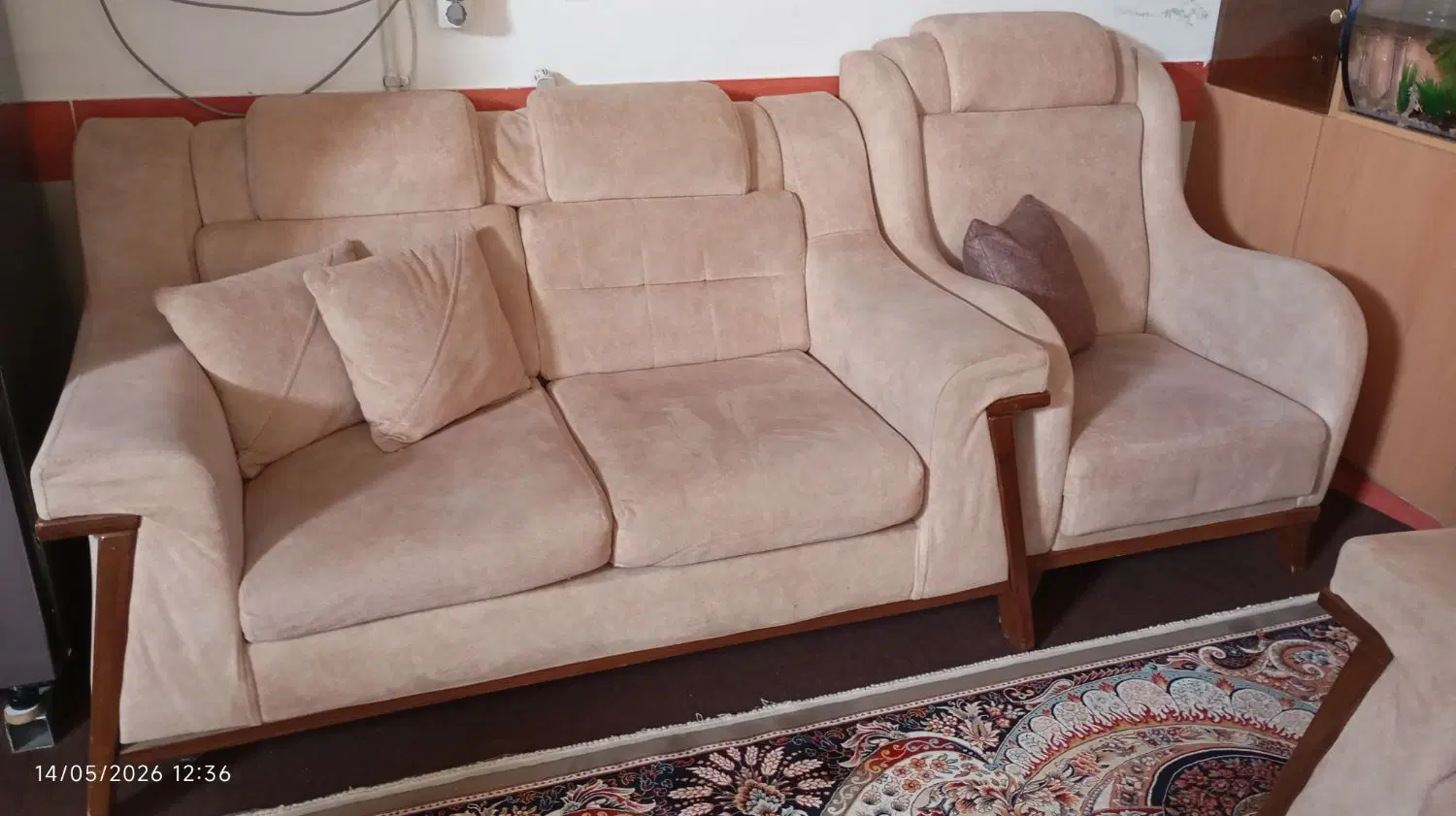مبلمان|مبلمان خانگی و میز عسلی|اصفهان, حصه جنوبی|دیوار