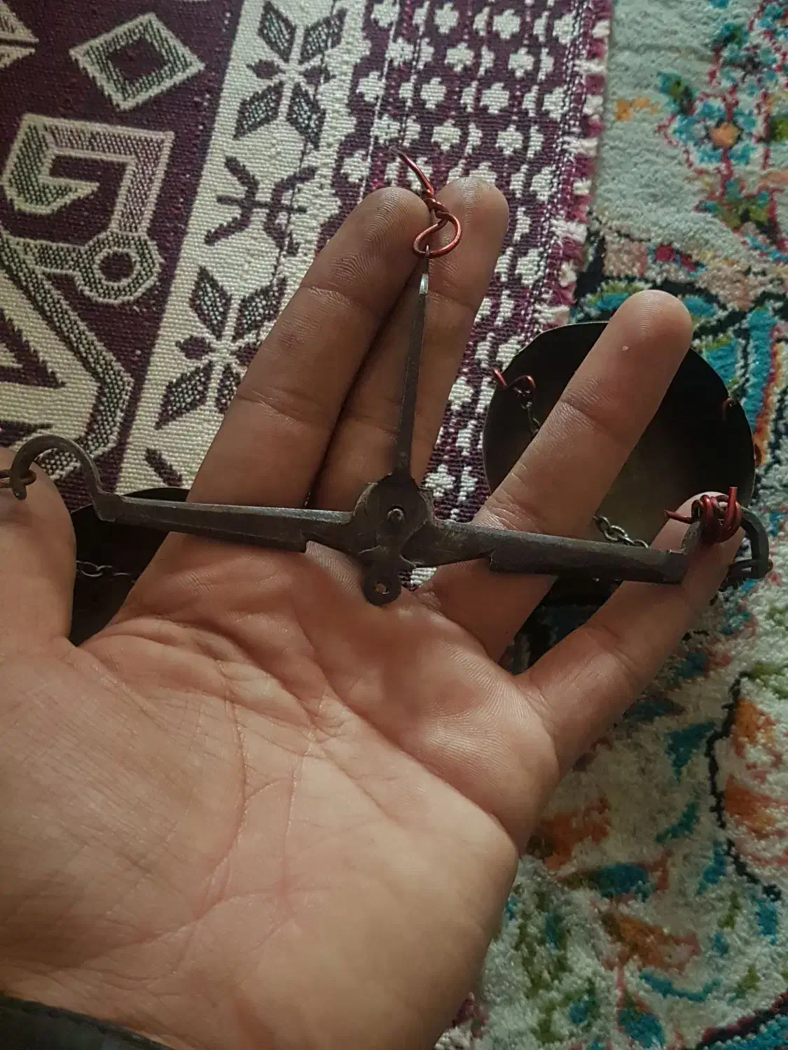 ترازو قدیمی زرگری کلکسیونی|کلکسیون اشیاء عتیقه|تهران, لاله زار|دیوار