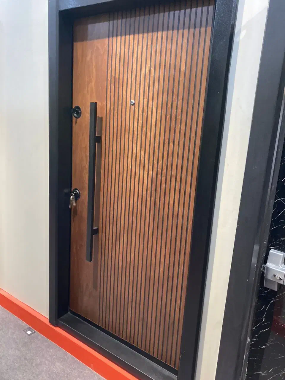 درب ضد سرقت ورودی منزل با ضمانت و نصاب|مصالح و تجهیزات ساختمان|تهران, ستارخان|دیوار