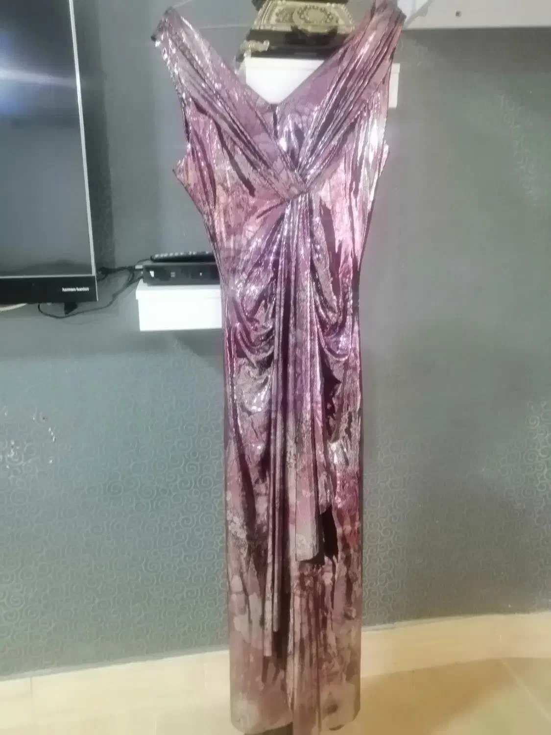 لباس مجلسی|لباس|کردکوی, |دیوار