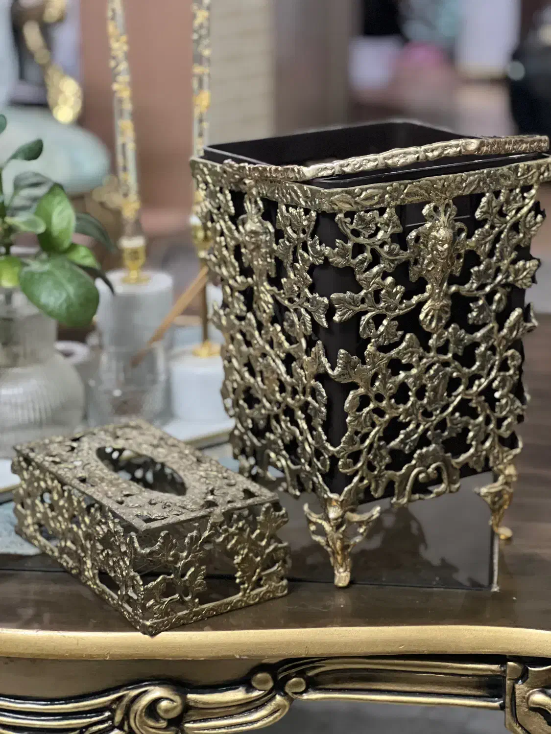 ست پذیرایی فرشته|لوستر و چراغ آویز|اسلام‌شهر, شهرک الهیه|دیوار