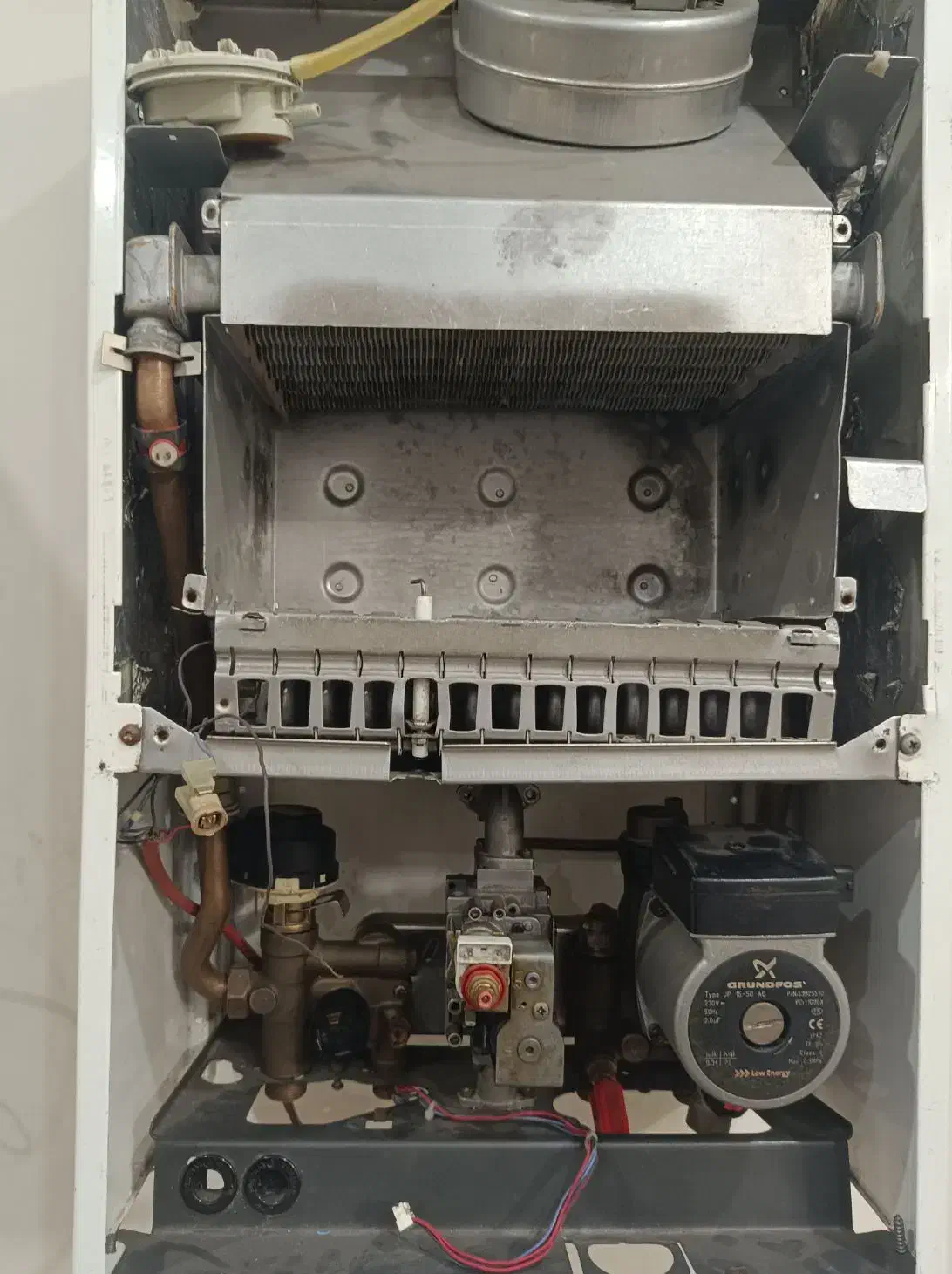 تعمیرات تخصصی پکیج و آبگرمکن|خدمات پیشه و مهارت|گلستان (تهران), |دیوار