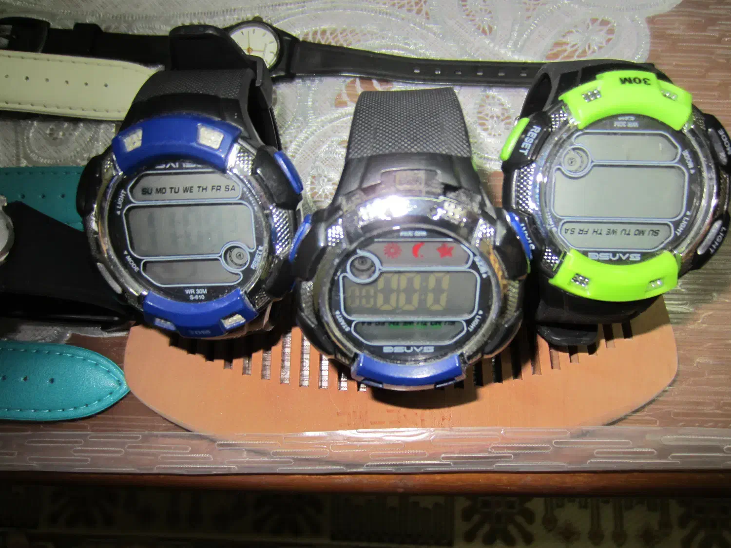 ساعت در انواع مختلف|ساعت|مشهد, عبادی|دیوار