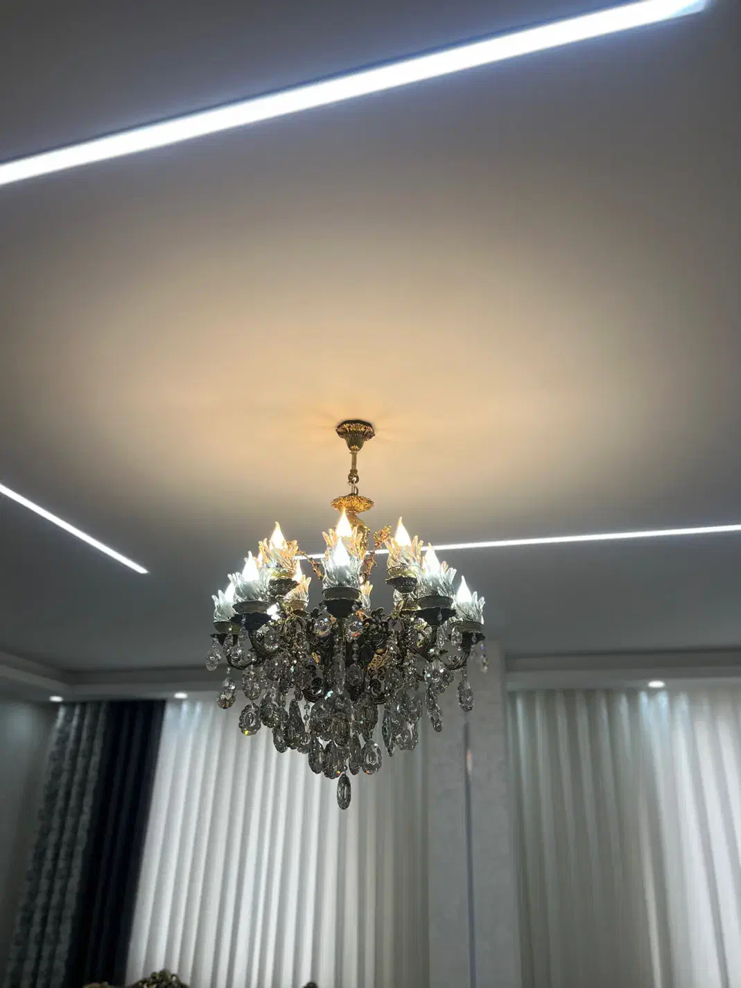 لوستر برنج ۸شاخه|لوستر و چراغ آویز|ساوه, |دیوار