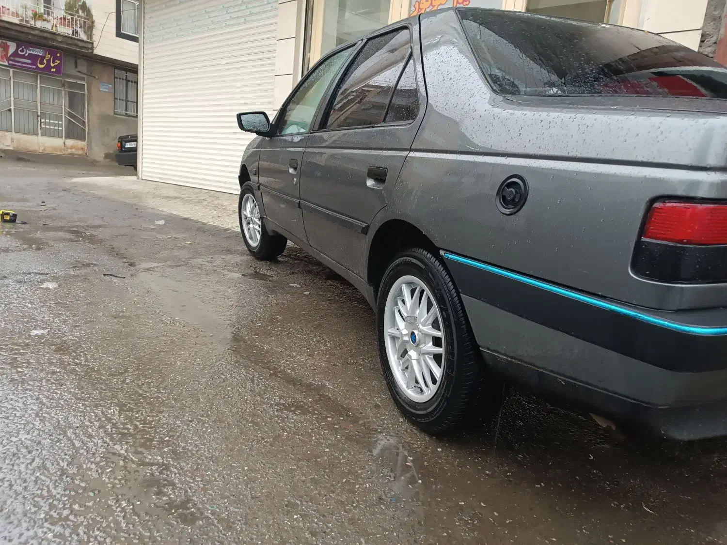 پژو 405مدل1392|خودرو سواری و وانت|مریوان, |دیوار