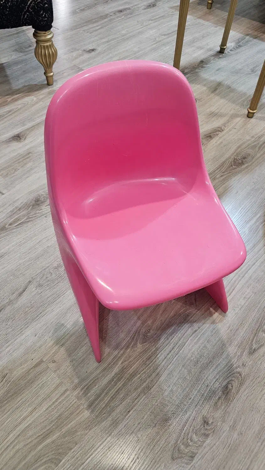 صندلی بچه|تخت و صندلی بچه|ساری, |دیوار