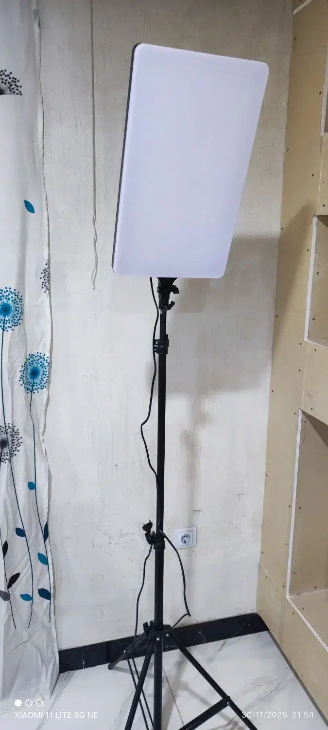 سافت لایت|دوربین عکاسی و فیلم‌برداری|کازرون, |دیوار