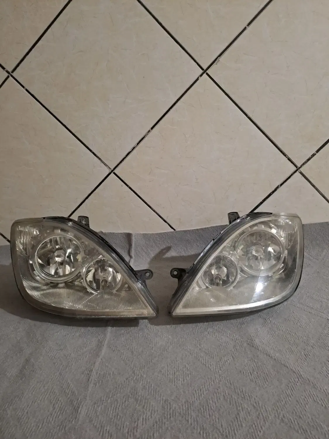 چراغ جلو تیبا/چراغ عقب/اینه بغل برقی/سپر عقب تیبا|قطعات یدکی و لوازم جانبی|اهواز, کوی نیرو|دیوار