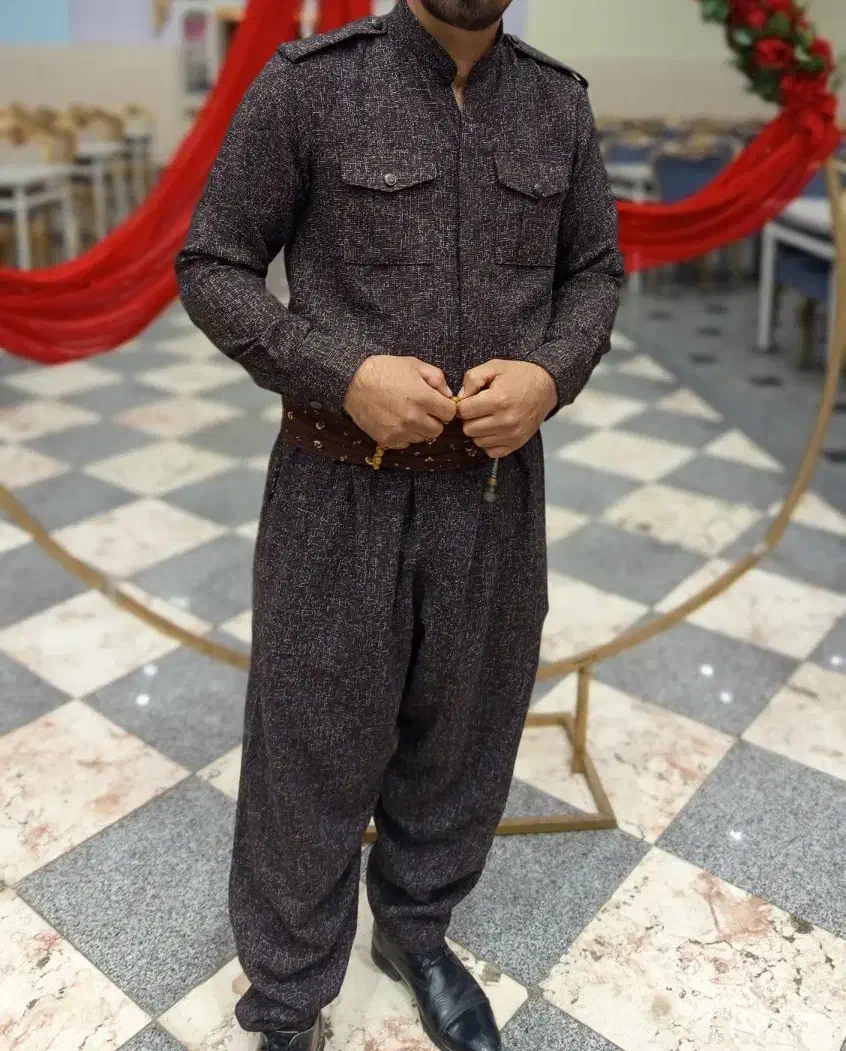 لباس کوردی|لباس|سلماس, |دیوار