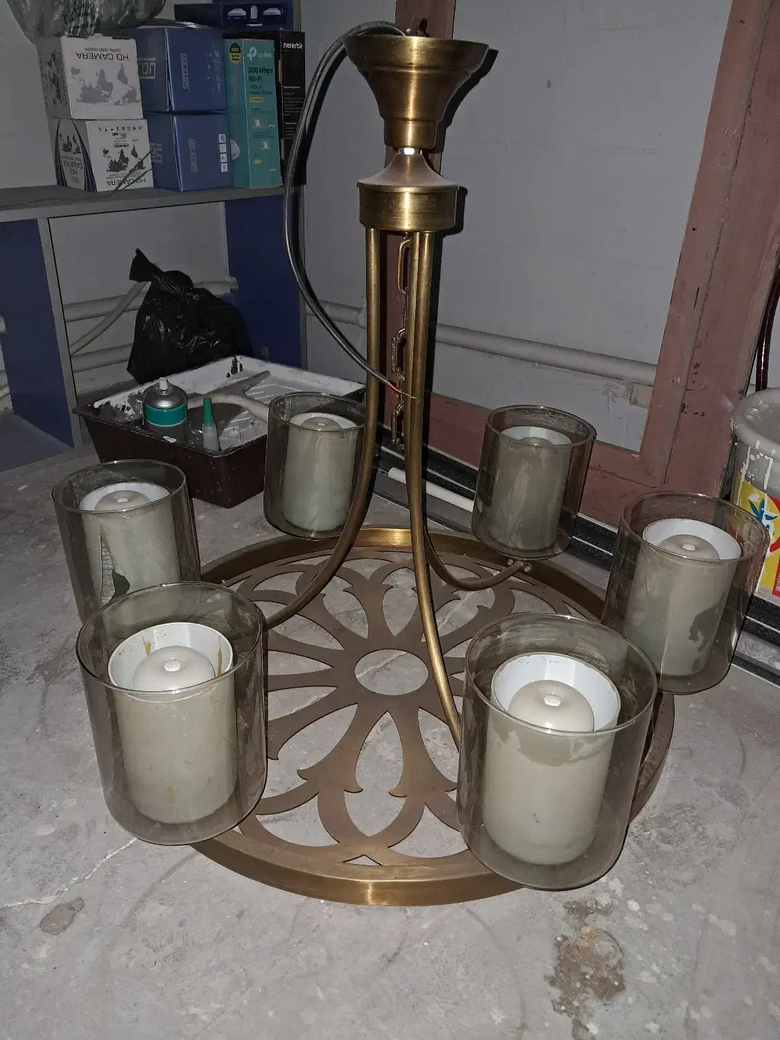 لوستر|لوستر و چراغ آویز|اندیشه, اندیشه فاز ۱|دیوار