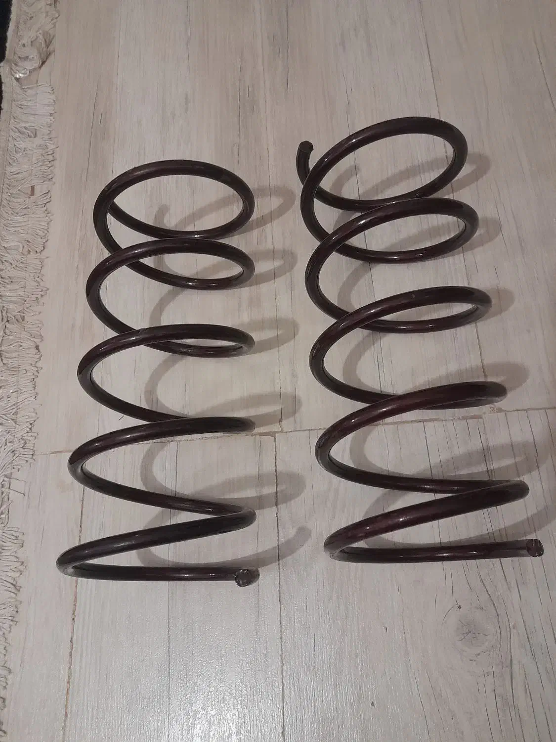 فنر۲۰۶ درحدنو  و اگزوز بلوچی درحد|قطعات یدکی و لوازم جانبی|رفسنجان, |دیوار