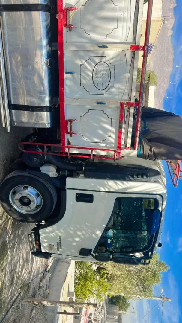 ایسوزو پی ۷۰۰|خودرو سنگین|بندرعباس, |دیوار