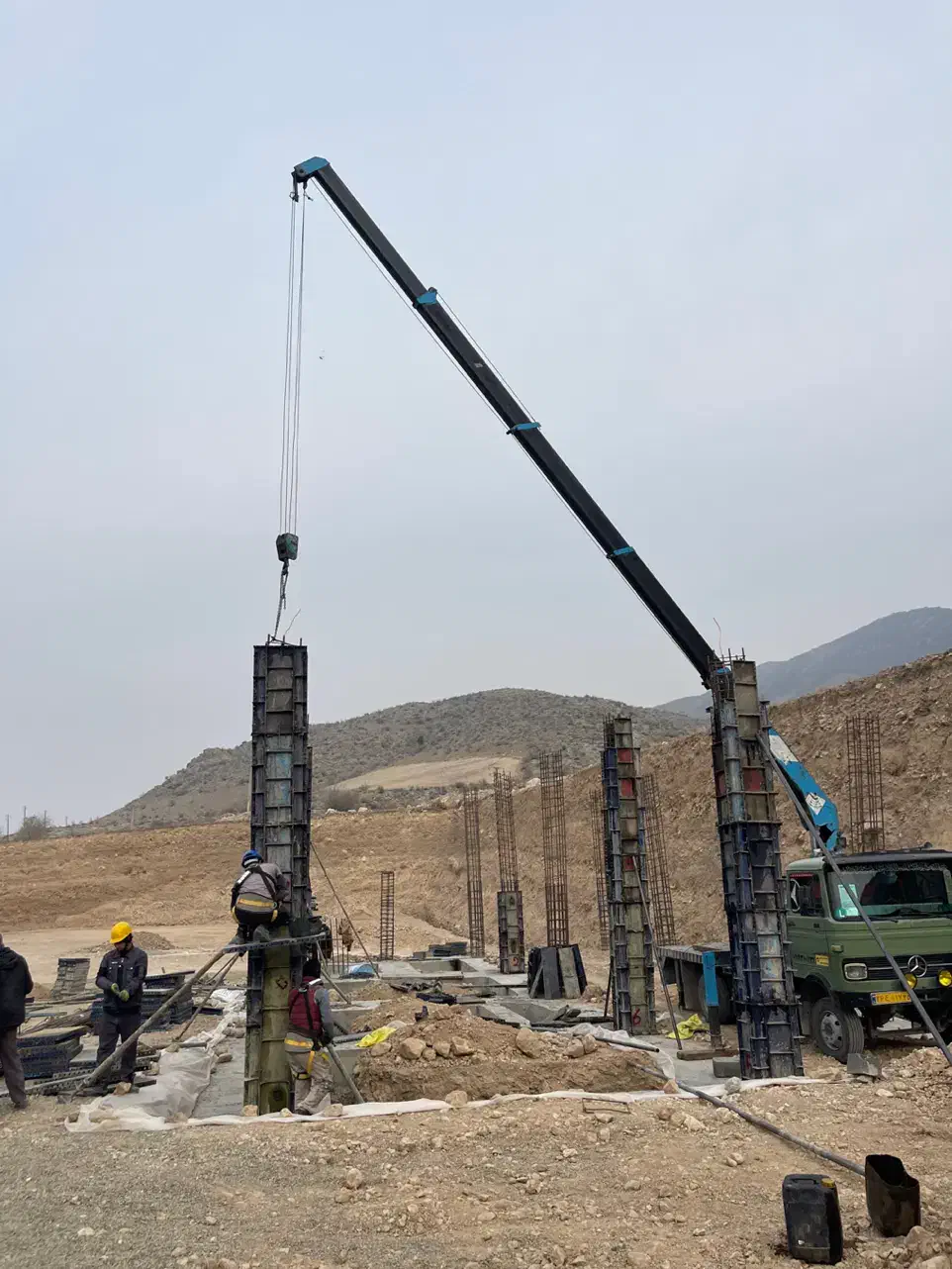 راننده جرثقیل پایه ۱ خاور|استخدام حمل و نقل|اردبیل, |دیوار