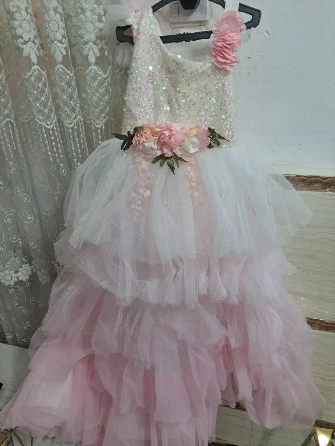 پیراهن مجلسی کودکانه سایز۳۲|کفش و لباس بچه|بندر امام خمینی, |دیوار