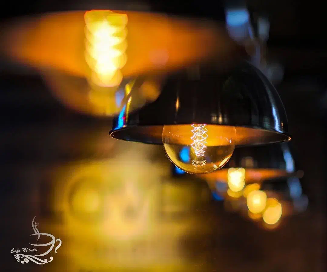 چراغ به همراه لامپ|لوستر و چراغ آویز|تهران, قیطریه|دیوار