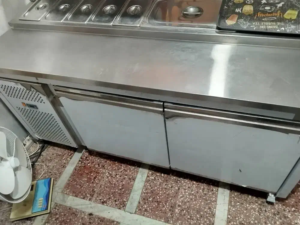 تاپینگ زیر فریزر دو متری|کافی‌شاپ و رستوران|دزفول, |دیوار