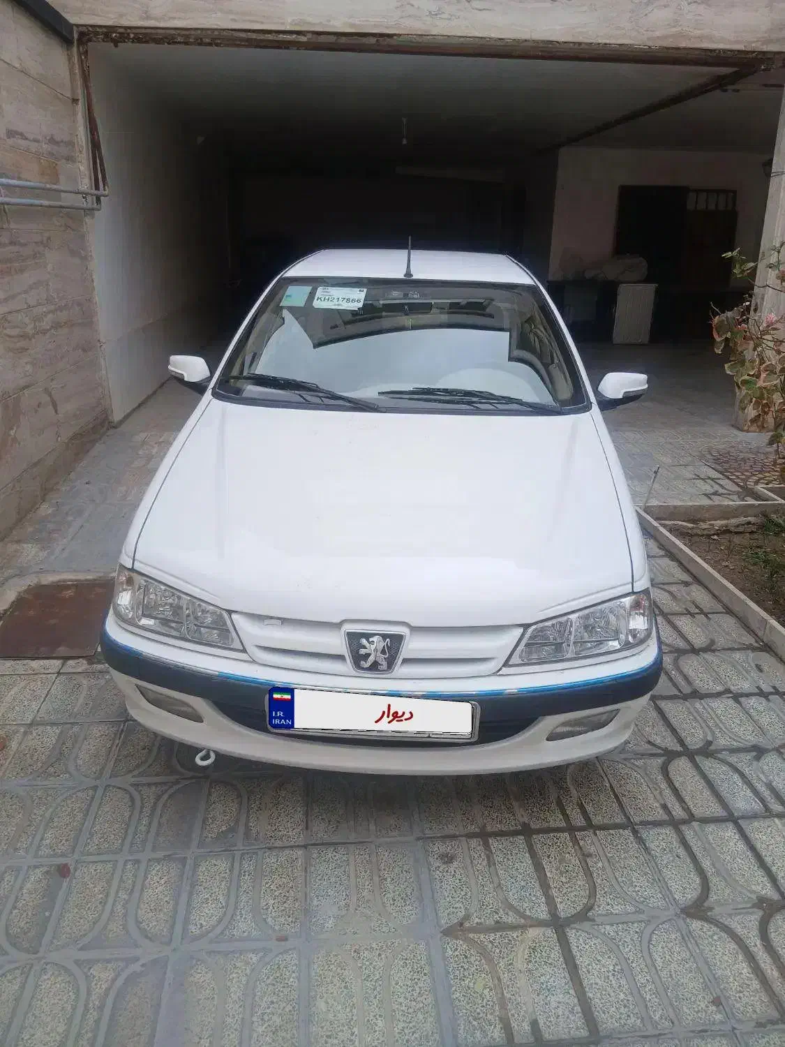 پژو پارس 98 کم کار بدون رنگ|خودرو سواری و وانت|بروجرد, |دیوار