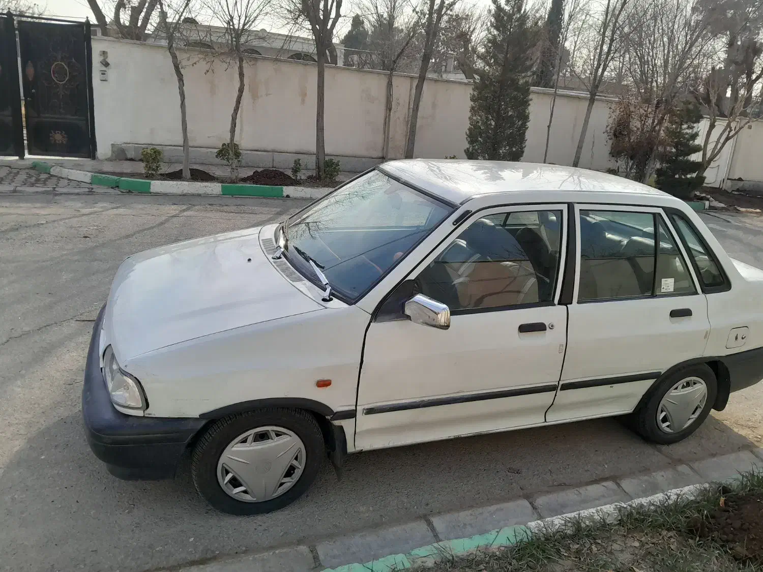 پرایدمدل ۸۳|خودرو سواری و وانت|محمدشهر, کوی بهار|دیوار