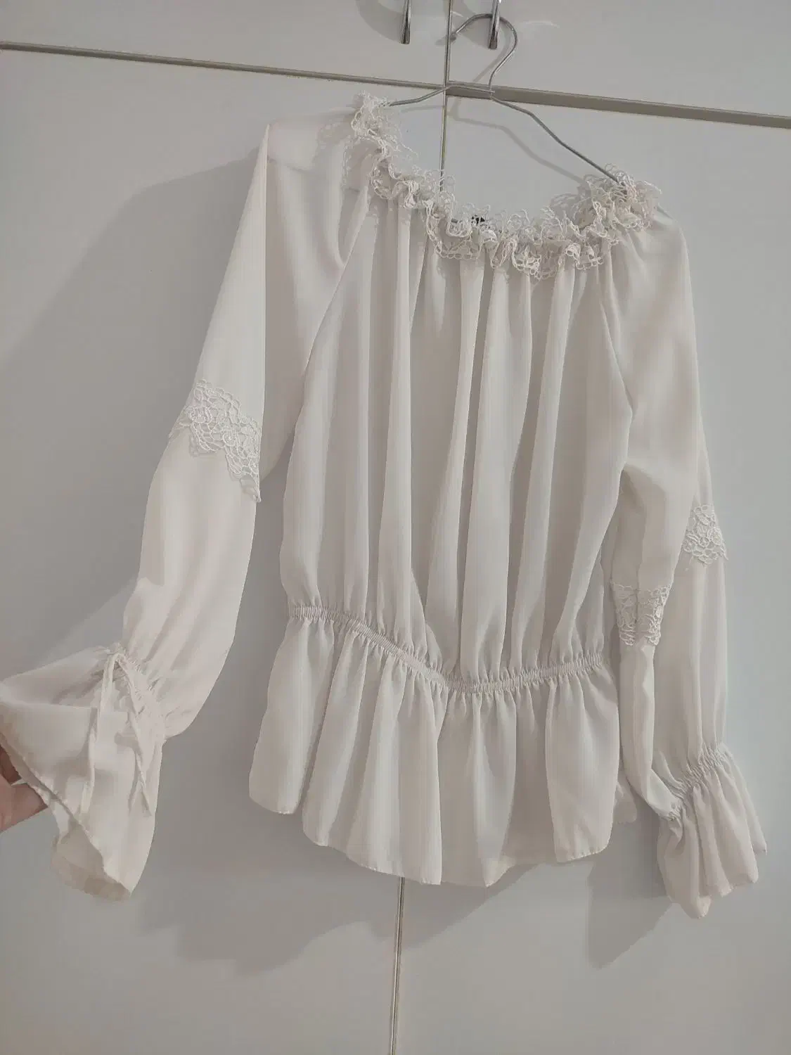 شومیز مجلسی|لباس|رشت, خرسندی|دیوار