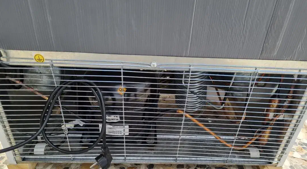 فریزر ایستاده کینو|فروشگاه و مغازه|اصفهان, شاهزاده ابراهیم|دیوار