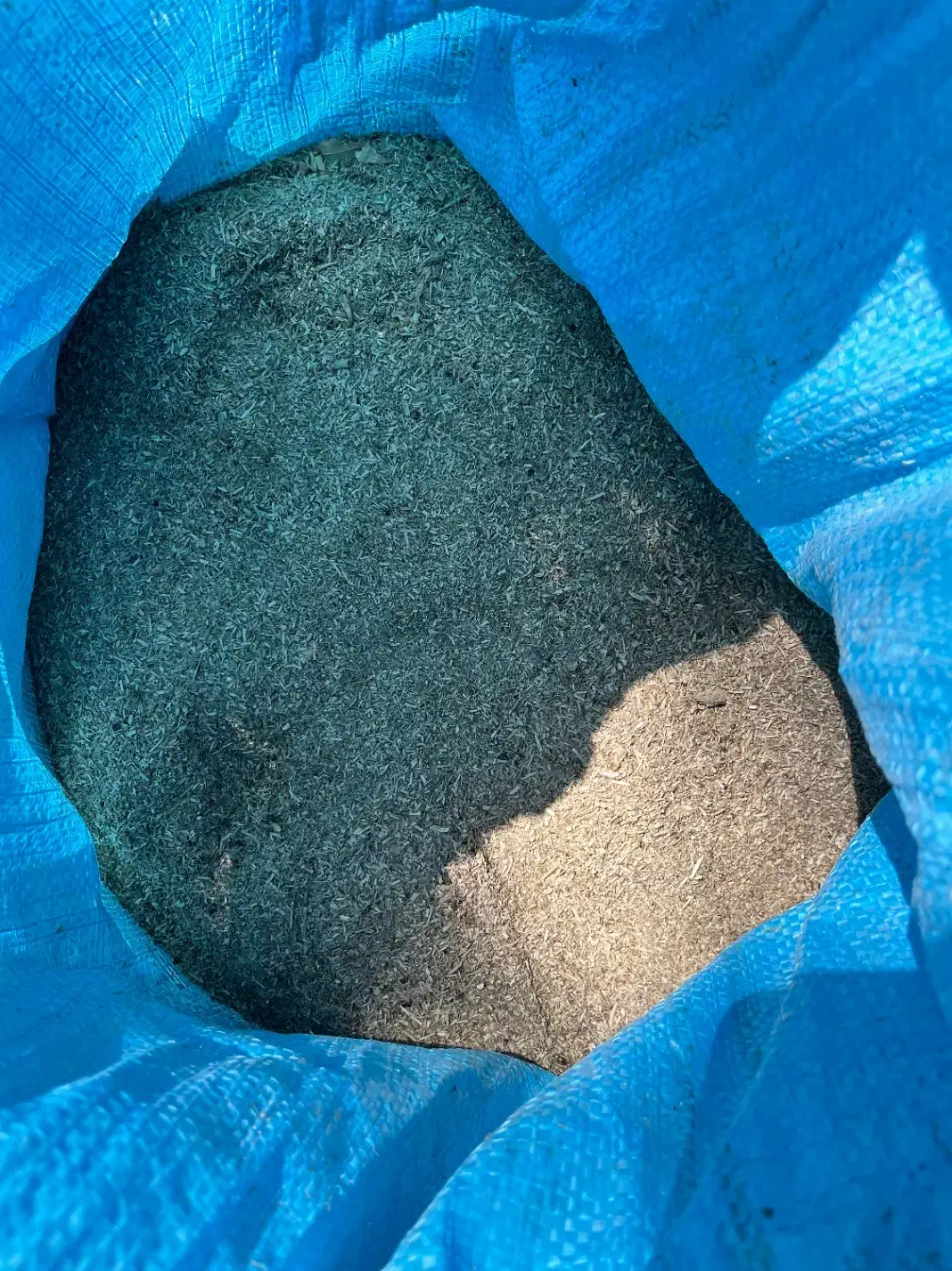 کود ارگانیک ورمی کمپوست|خدمات باغبانی و درختکاری|مشهد, انبارنفت|دیوار