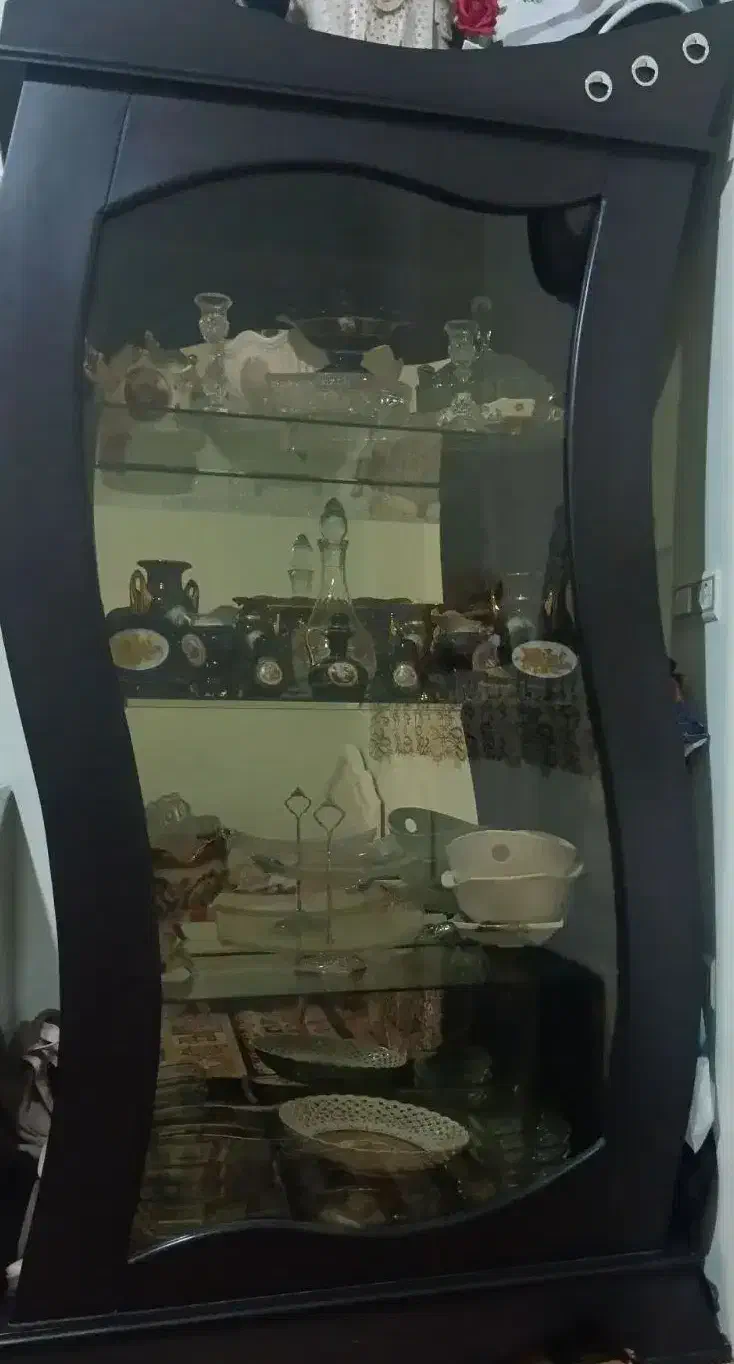 بوفه درحدنو وتمیز|بوفه، ویترین، کنسول|سبزوار, هویزه|دیوار