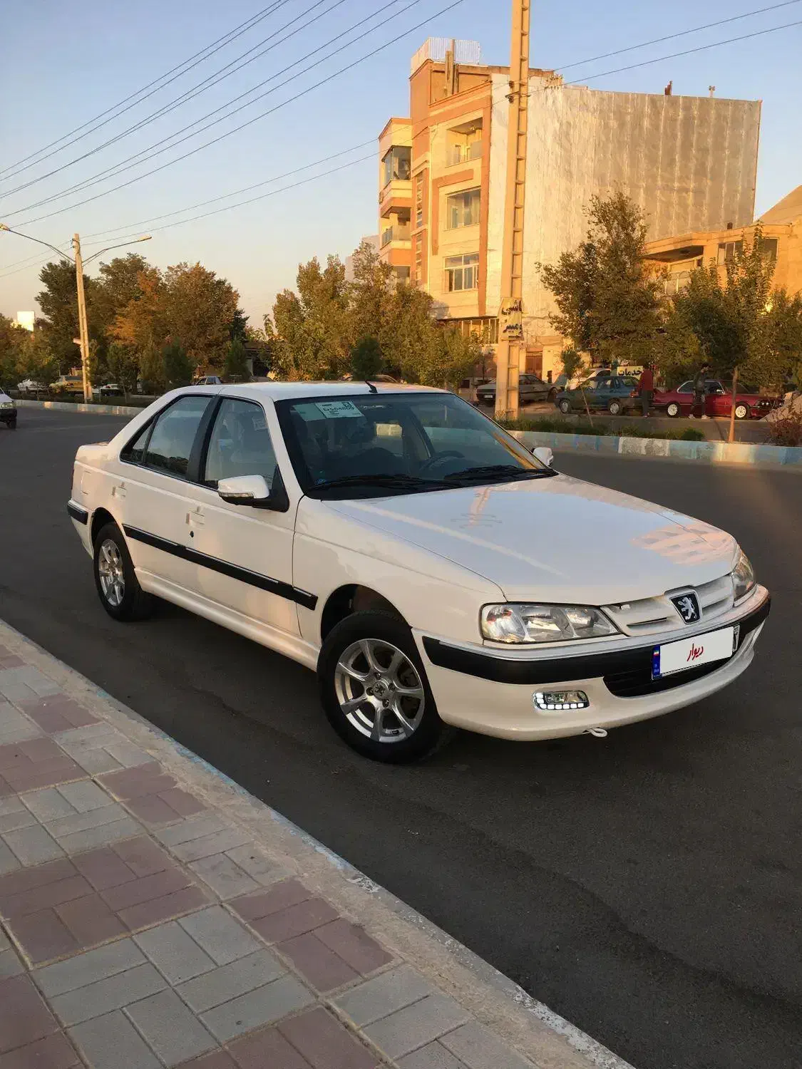 پژو پارس سال XU7 1401|خودرو سواری و وانت|بروجن, |دیوار