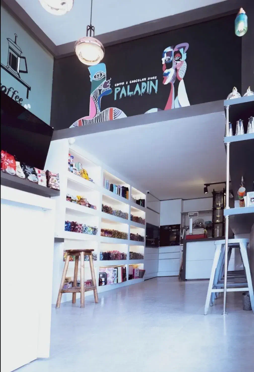 رهن و اجاره مغازه ۳۰متری|اجارهٔ مغازه و غرفه|شیراز, بعثت|دیوار