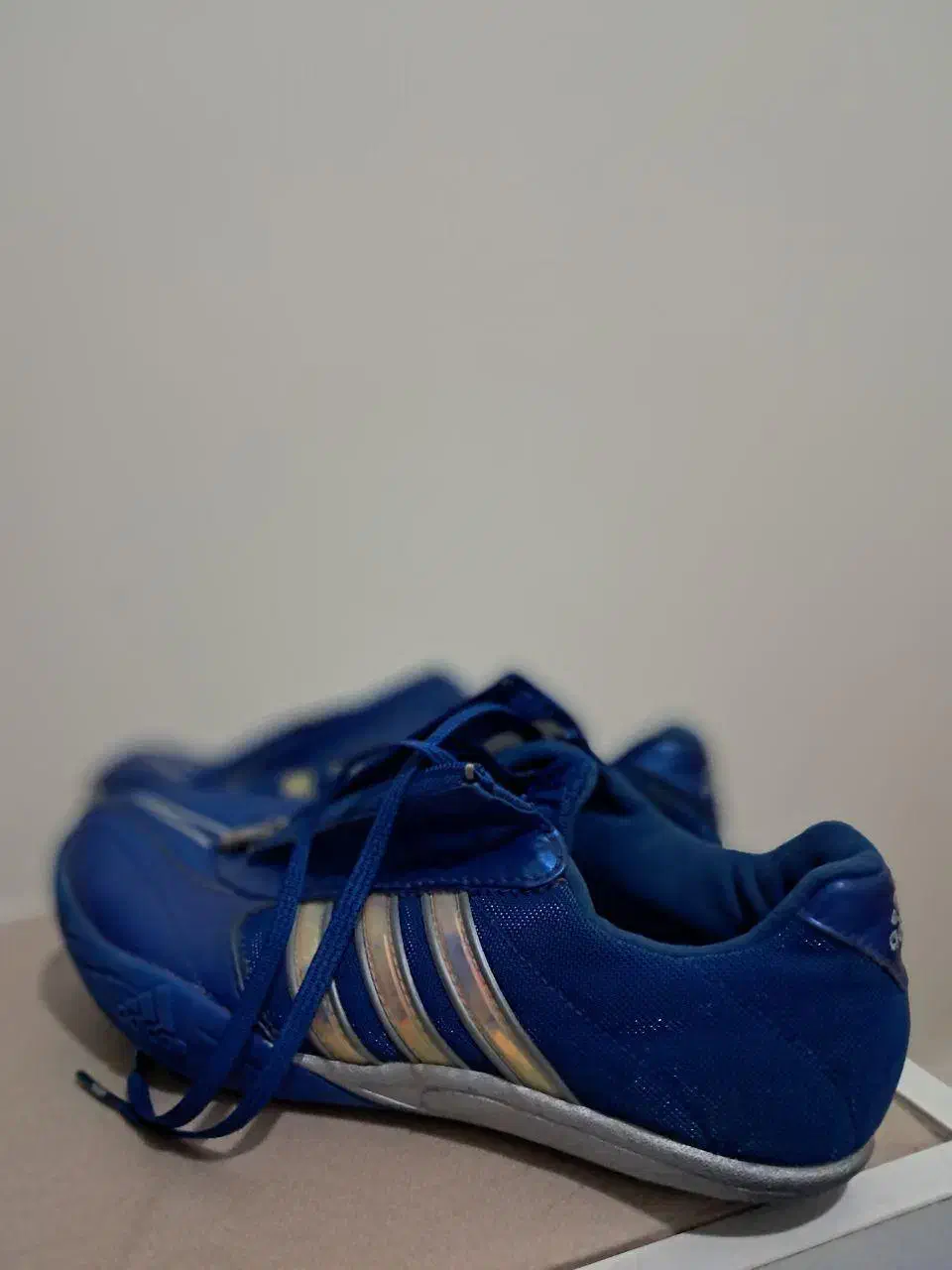 کتونی میخی دوومیدانی|کیف، کفش، کمربند|رشت, بلوار گیلان|دیوار