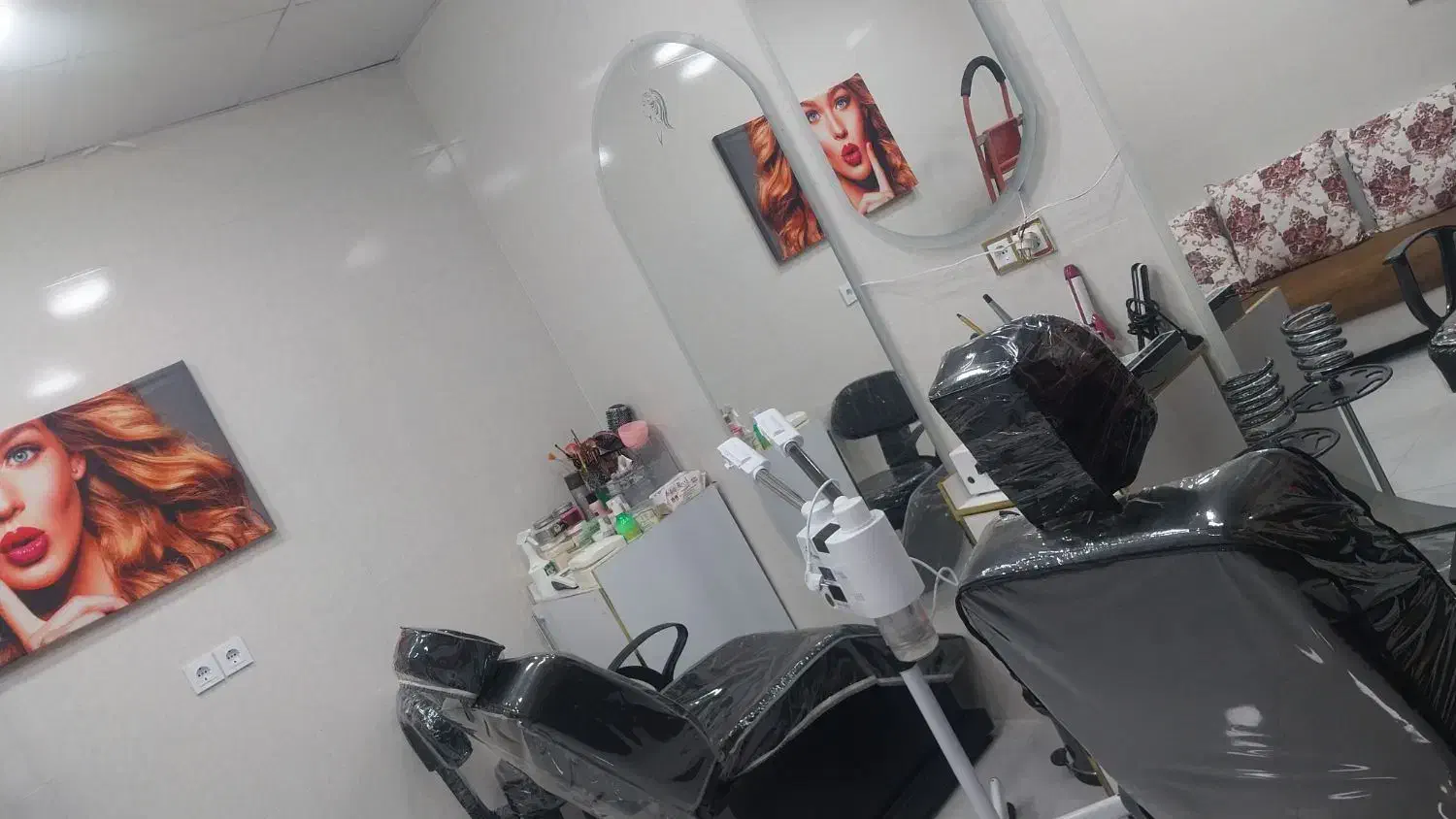 فروش فوری تمامی وسایل|آرایشگاه و سالنهای زیبایی|شوشتر, |دیوار