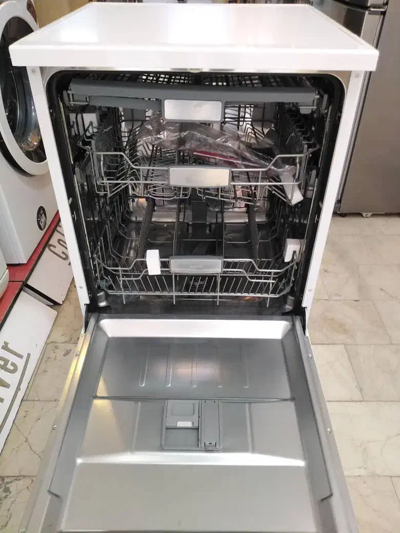 ماشین ظرفشویی ایوولی سه سبد آکبند|ماشین ظرفشویی|مشهد, ولیعصر (شهرک غرب)|دیوار