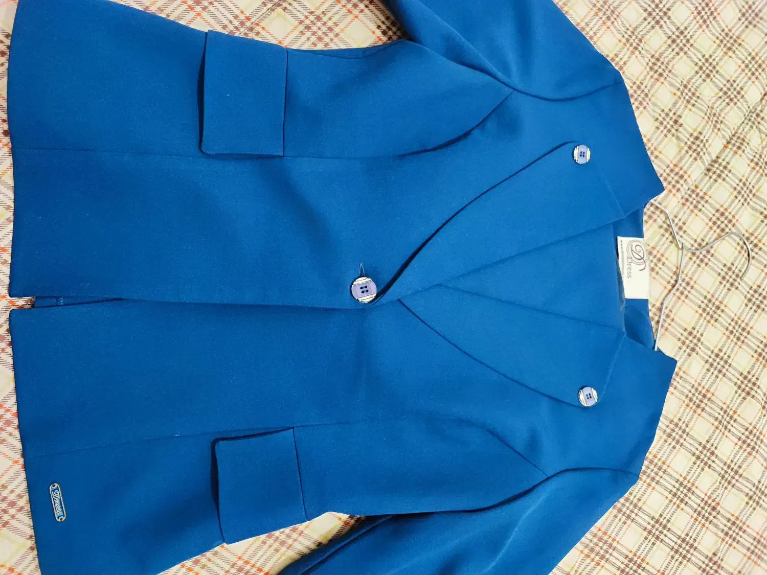 کت و شلوار|لباس|صفادشت, |دیوار